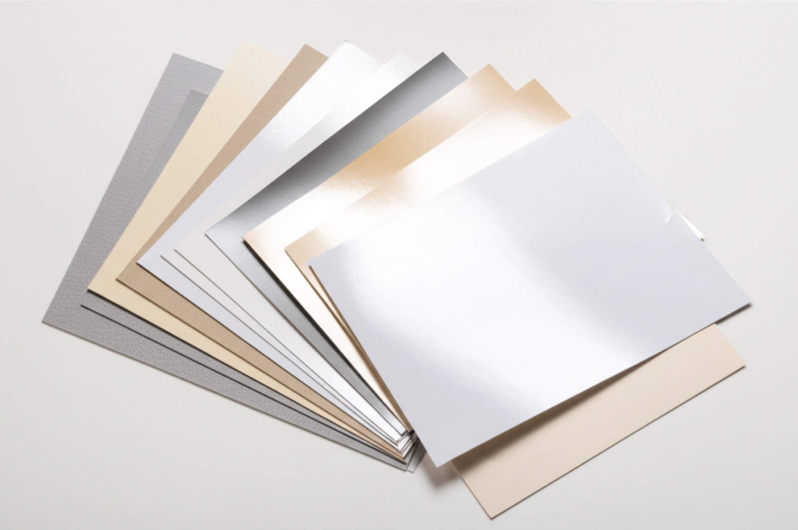 紙管材質與蓋型選擇示意